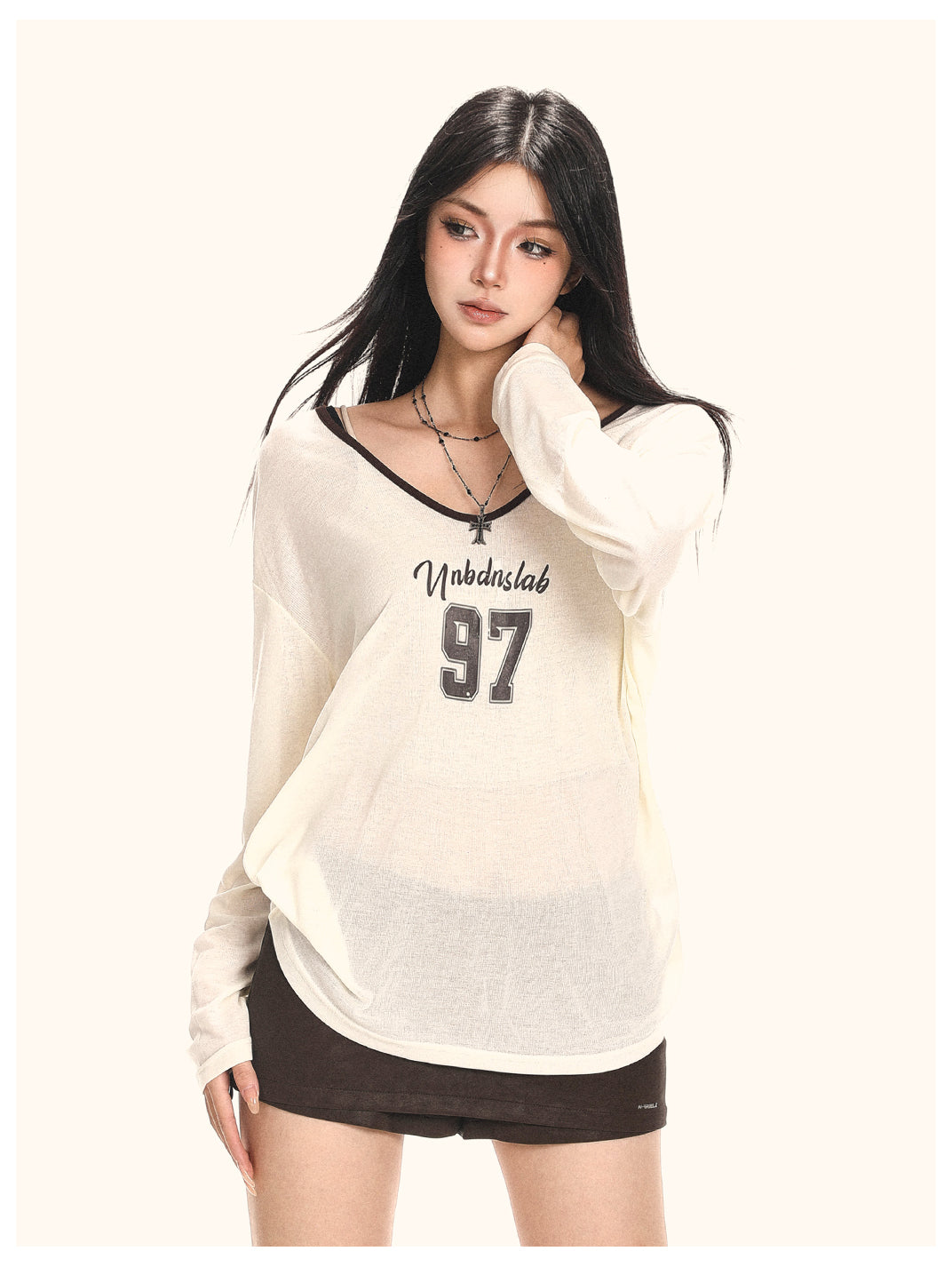 Casual Retro V-Neck Tee for Women – Sheer Loose Long Sleeve Early Autumn