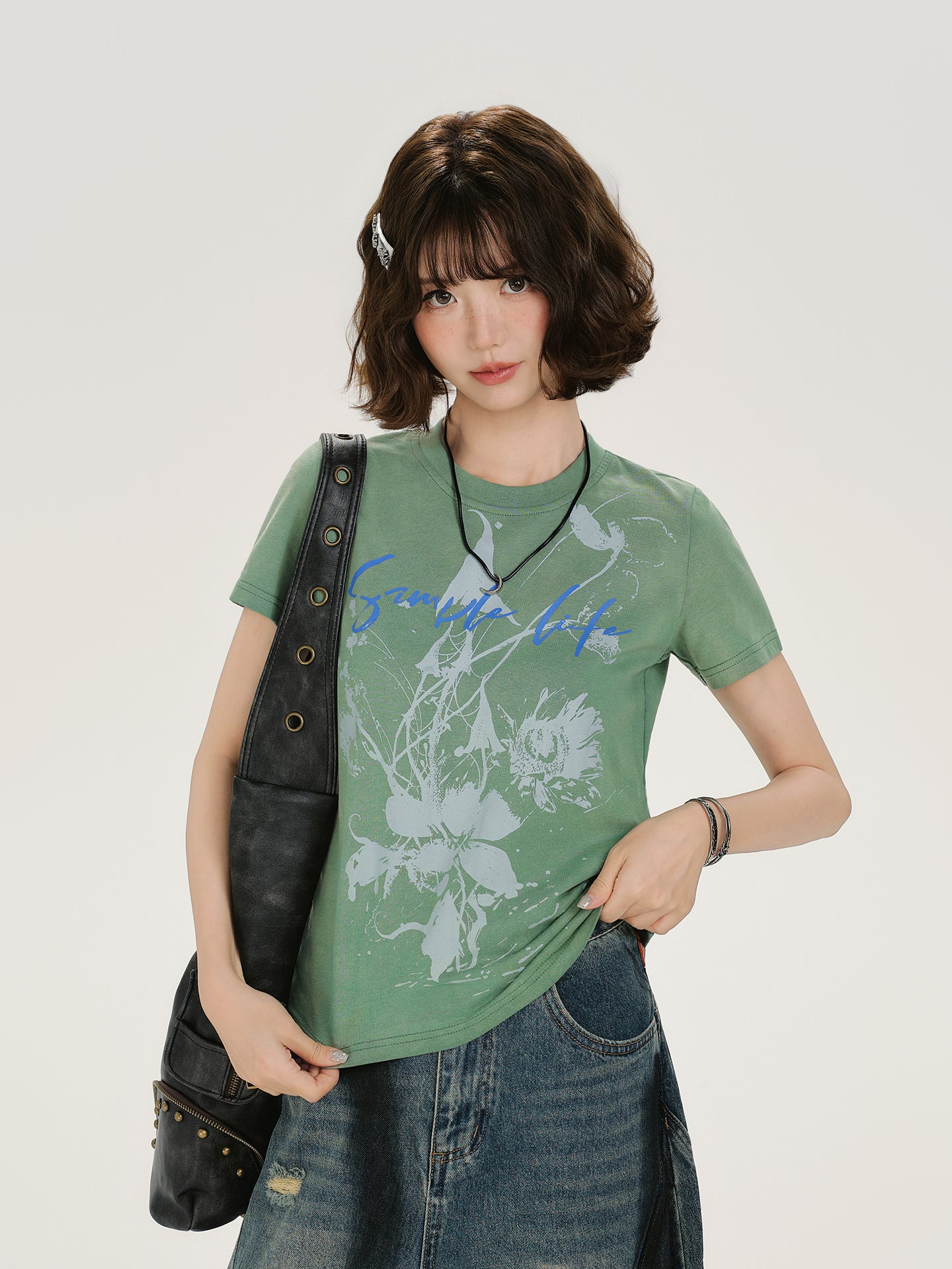 Casual Retro V-Neck Tee for Women – Sheer Loose Long Sleeve Early Autumn